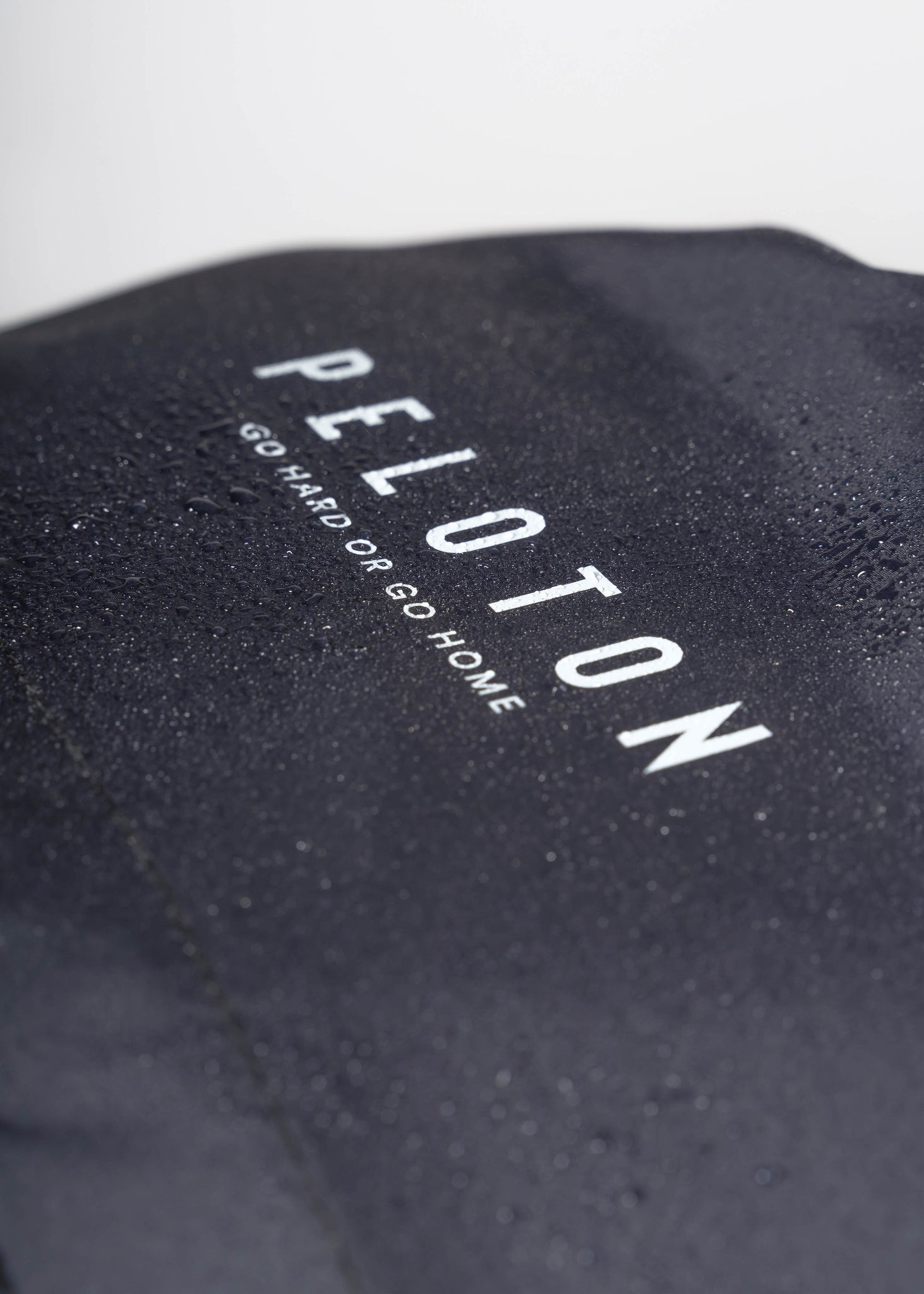 PELOTON Trench Coat (Combined with Men and Women) - Carbon Black
