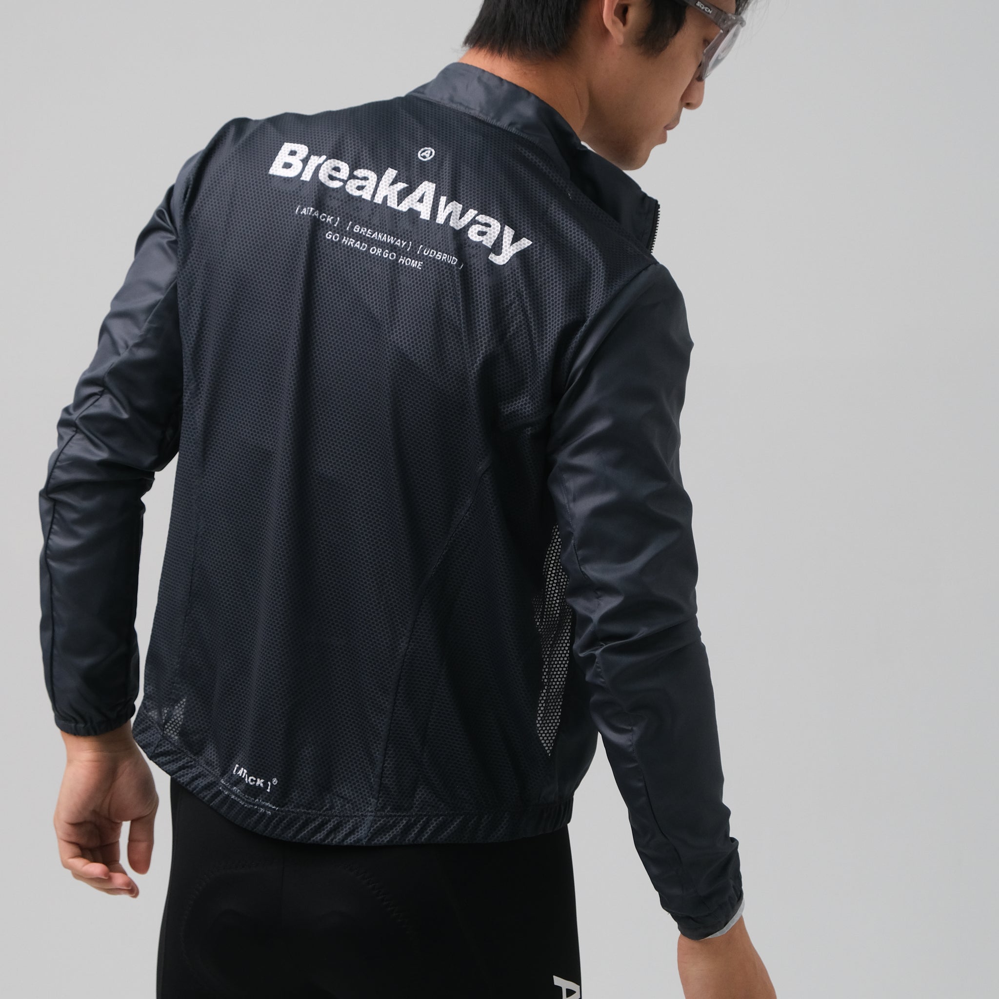 ATK ｜輪行 Breakzip tech 男風衣外套 - 鐵灰