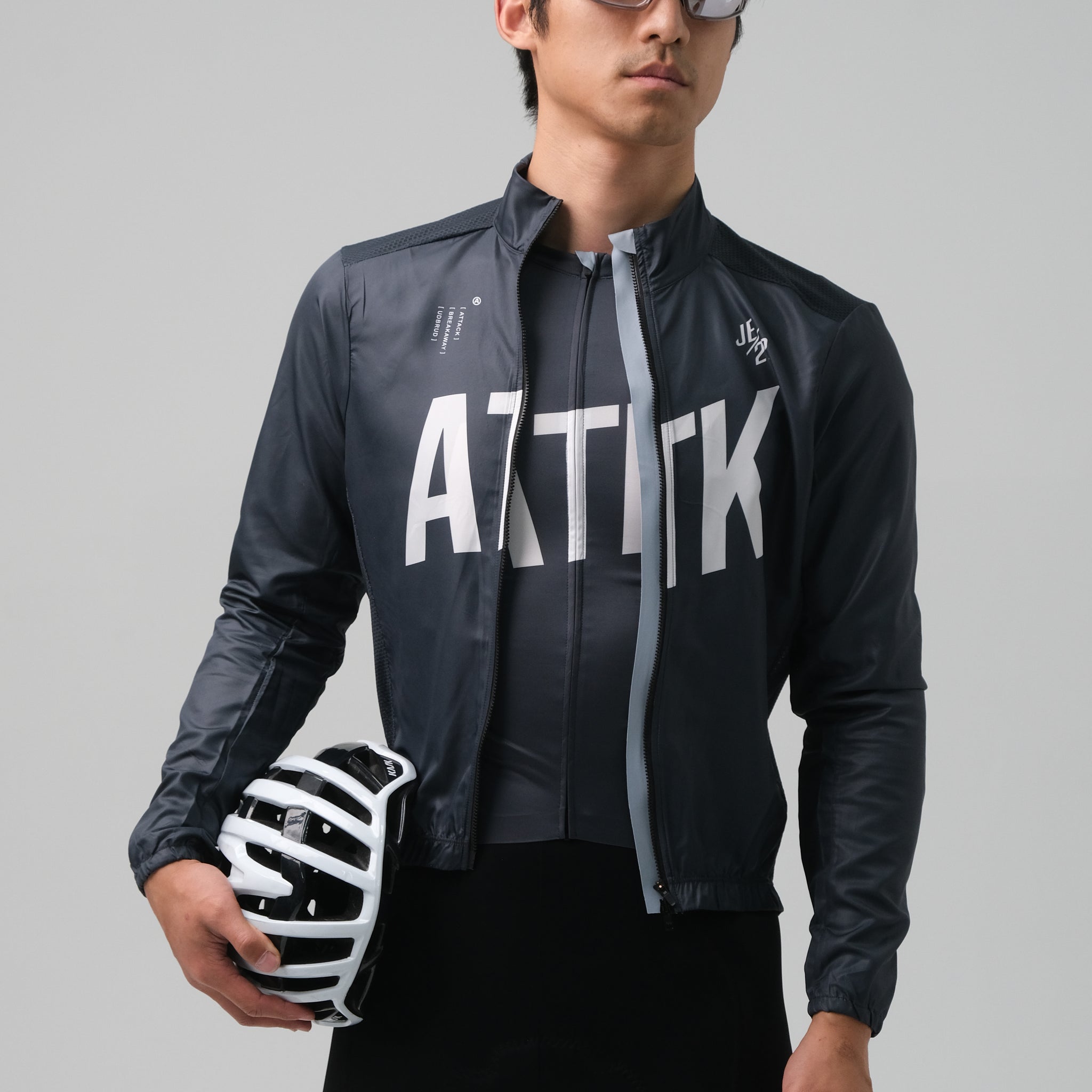 ATK ｜輪行 Breakzip tech 男風衣外套 - 鐵灰